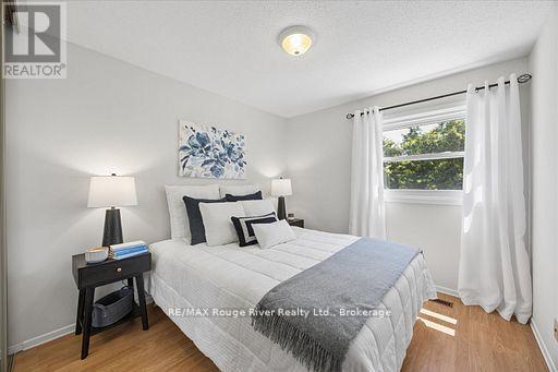 671 GREENBRIAR DRIVE - 23