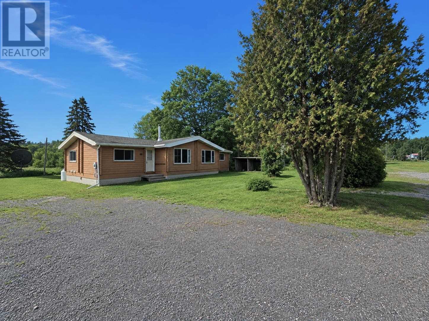 4576 Highway 17 - 40