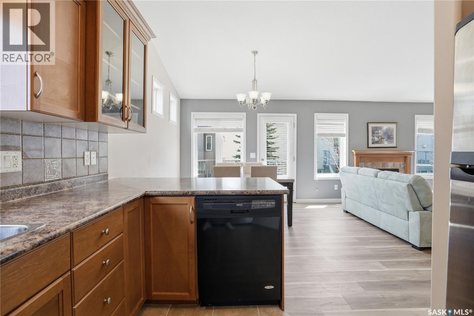 #105 615 Stensrud ROAD - 19