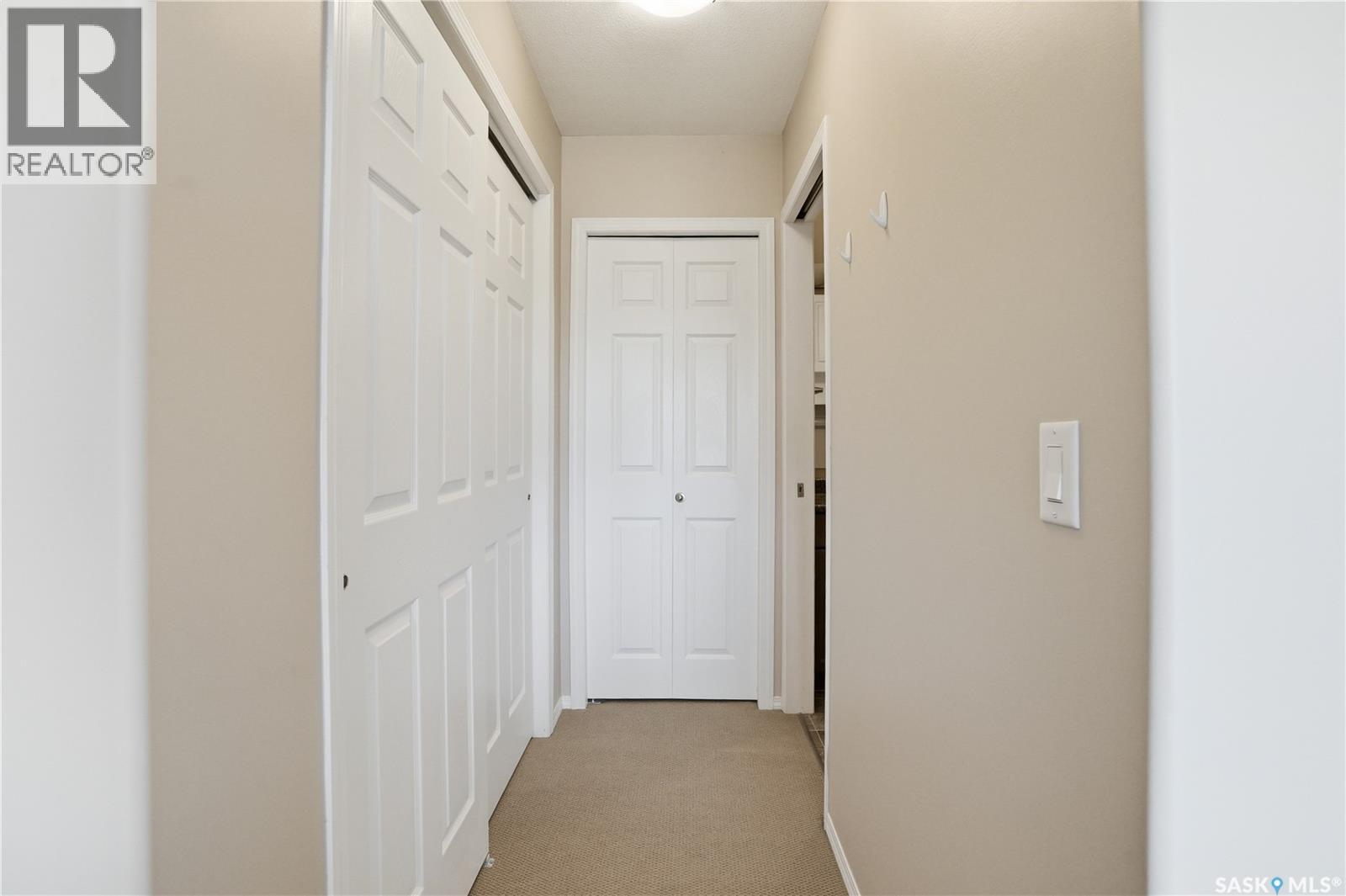 #105 615 Stensrud ROAD - 30
