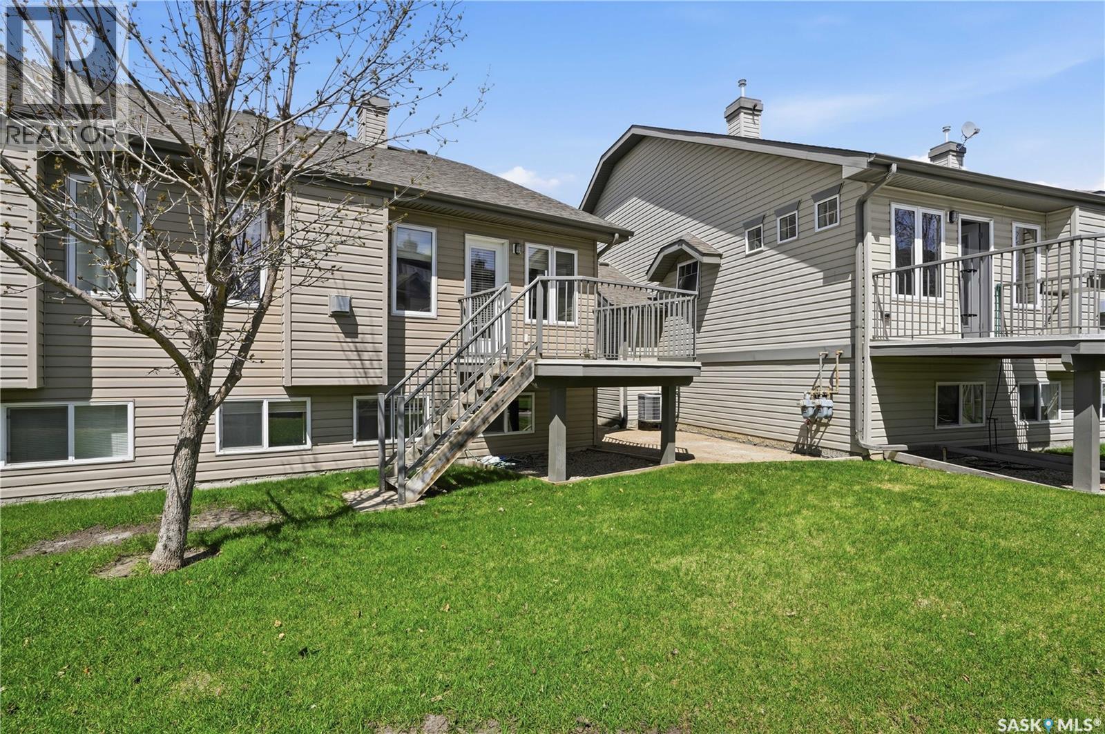 #105 615 Stensrud ROAD - 46