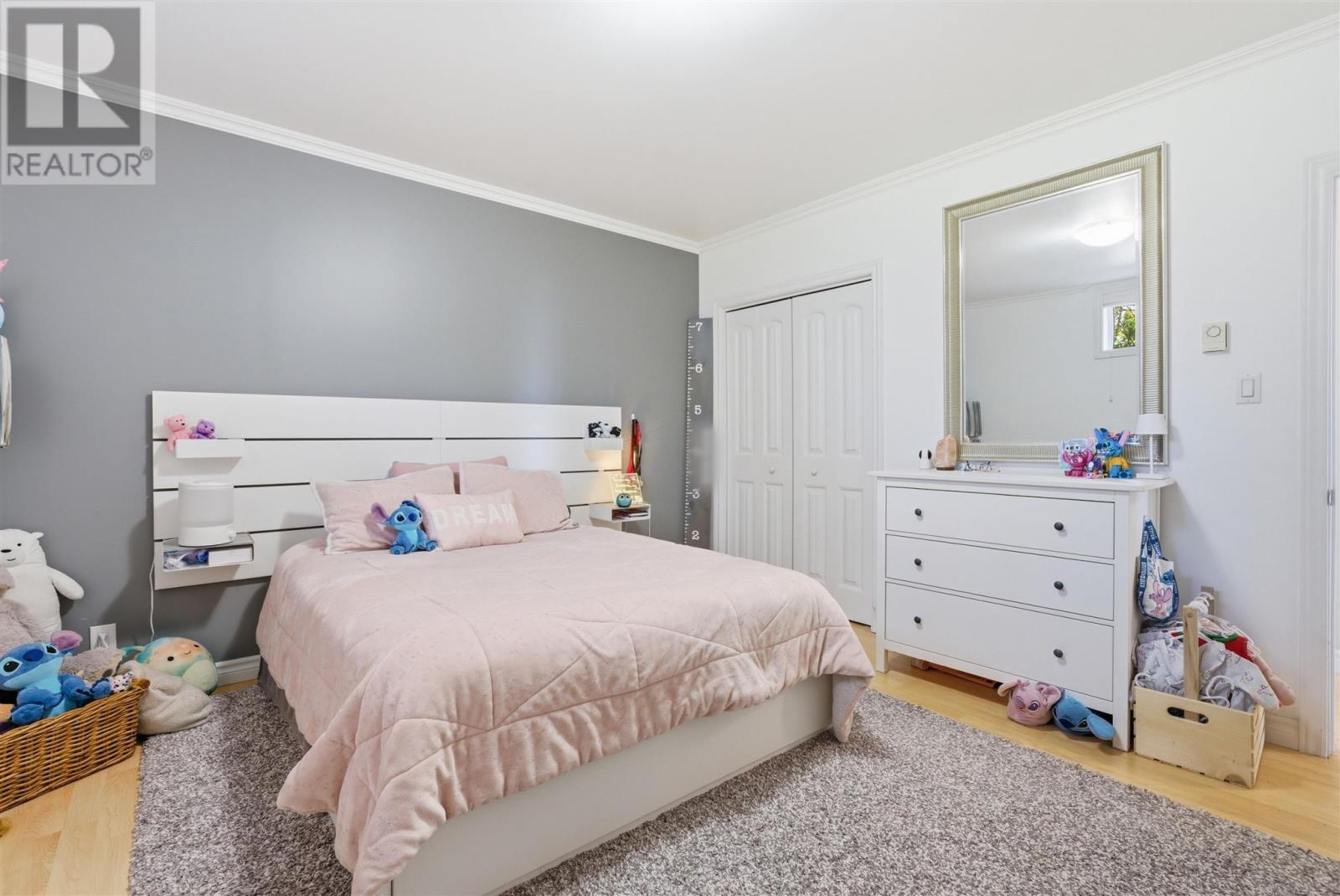 23 Kennedy RD - 29