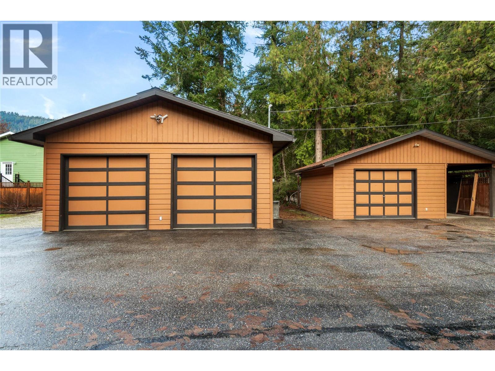 401 97A Highway - 7