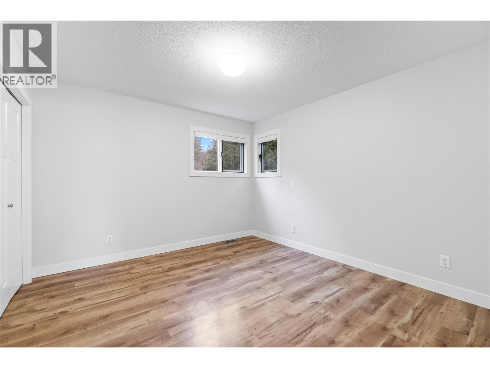 401 97A Highway - 33