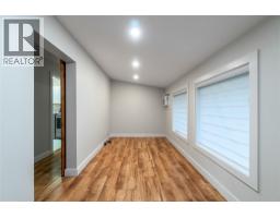 401 97a Highway, Sicamous, BC V0E2V1 Photo 35