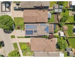 16 Juniper Drive, Stoney Creek, ON L8E4C6 Photo 35