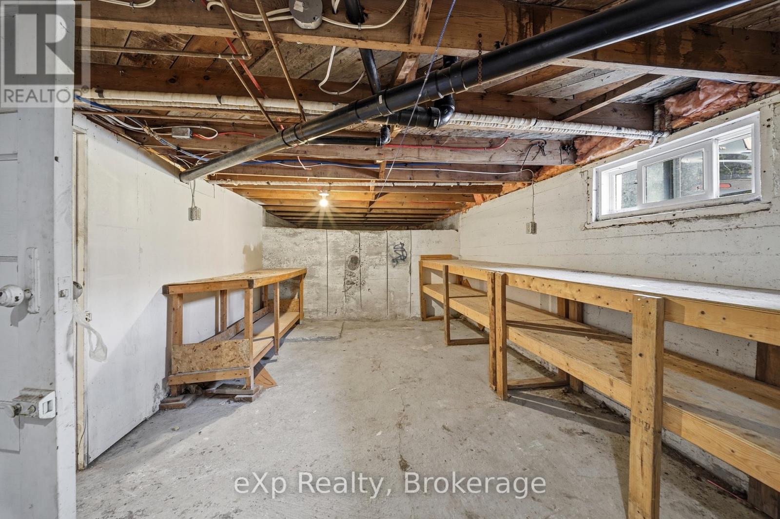326 SIDNEY STREET - 28