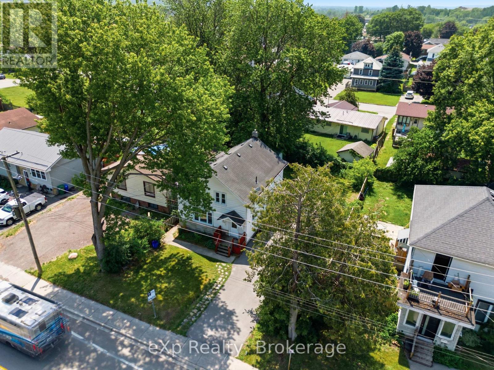 326 SIDNEY STREET - 32