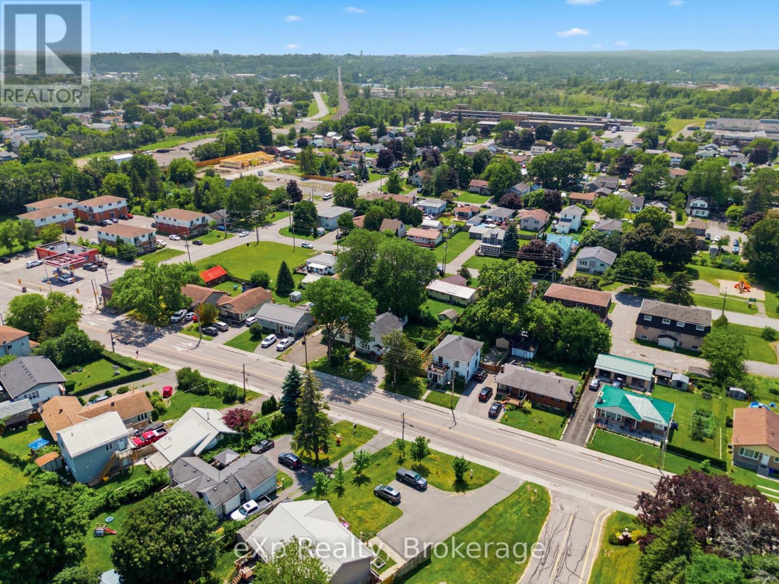 326 SIDNEY STREET - 36