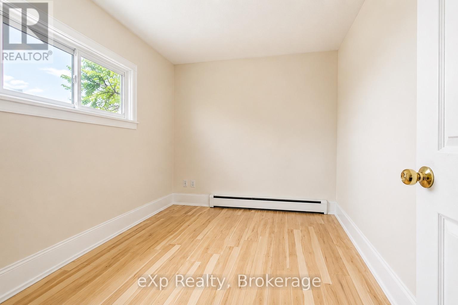 326 SIDNEY STREET - 8
