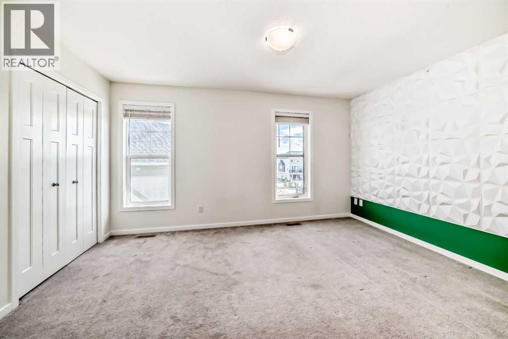 336 South Point Square SW - 45