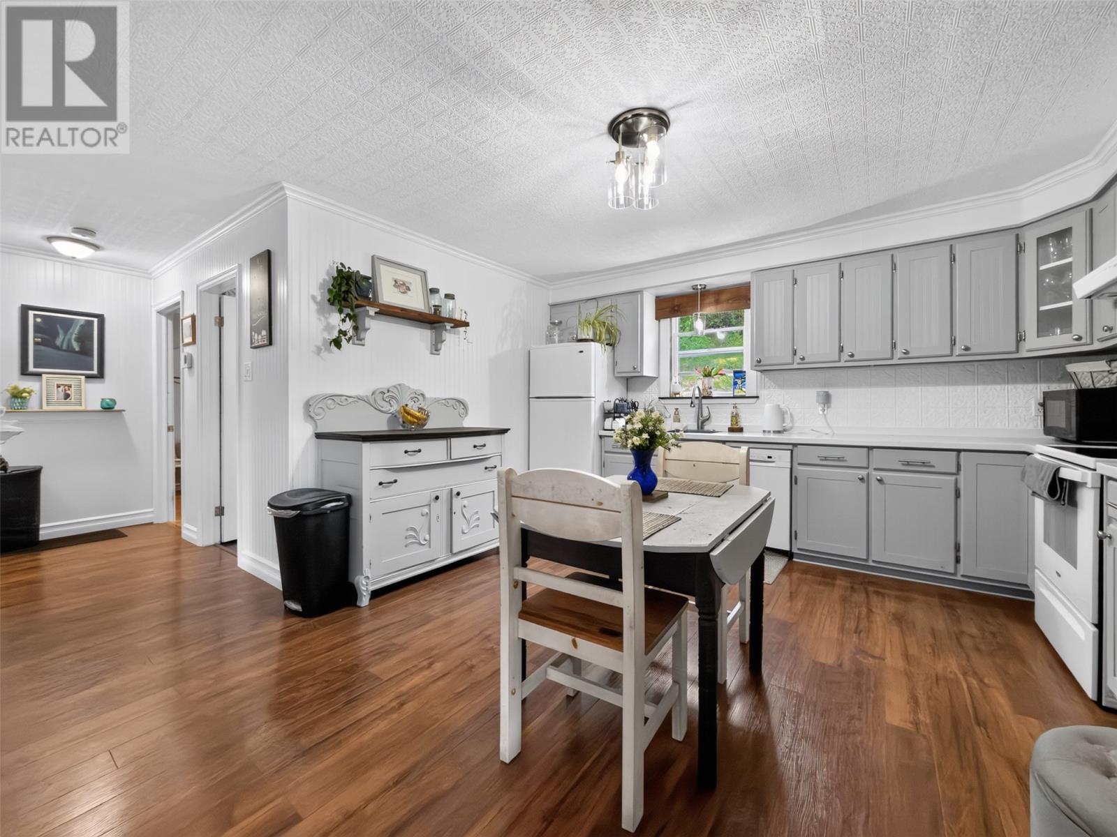3 Eli Ivany Road - 25