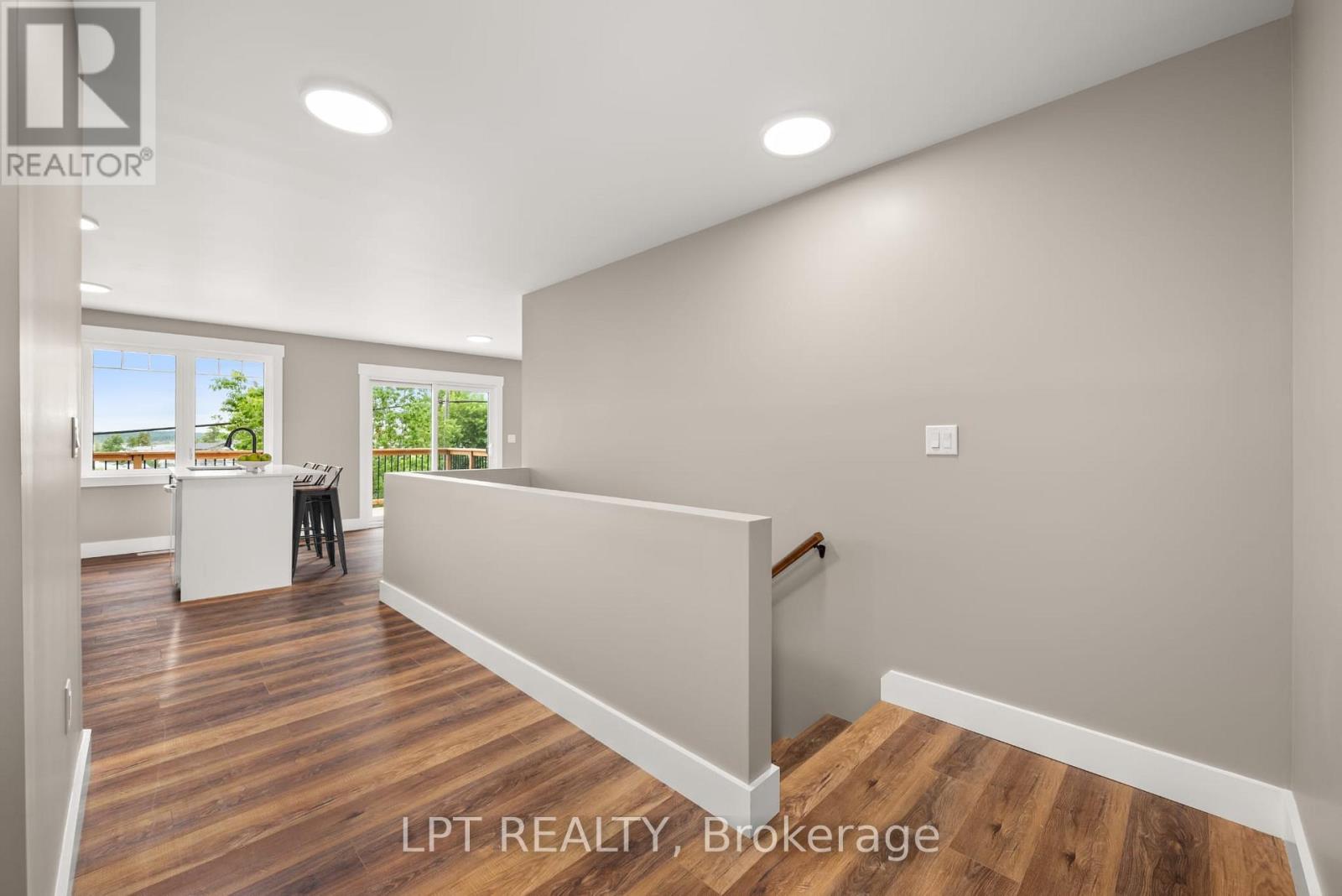 29 PAVILLION ROAD - 12