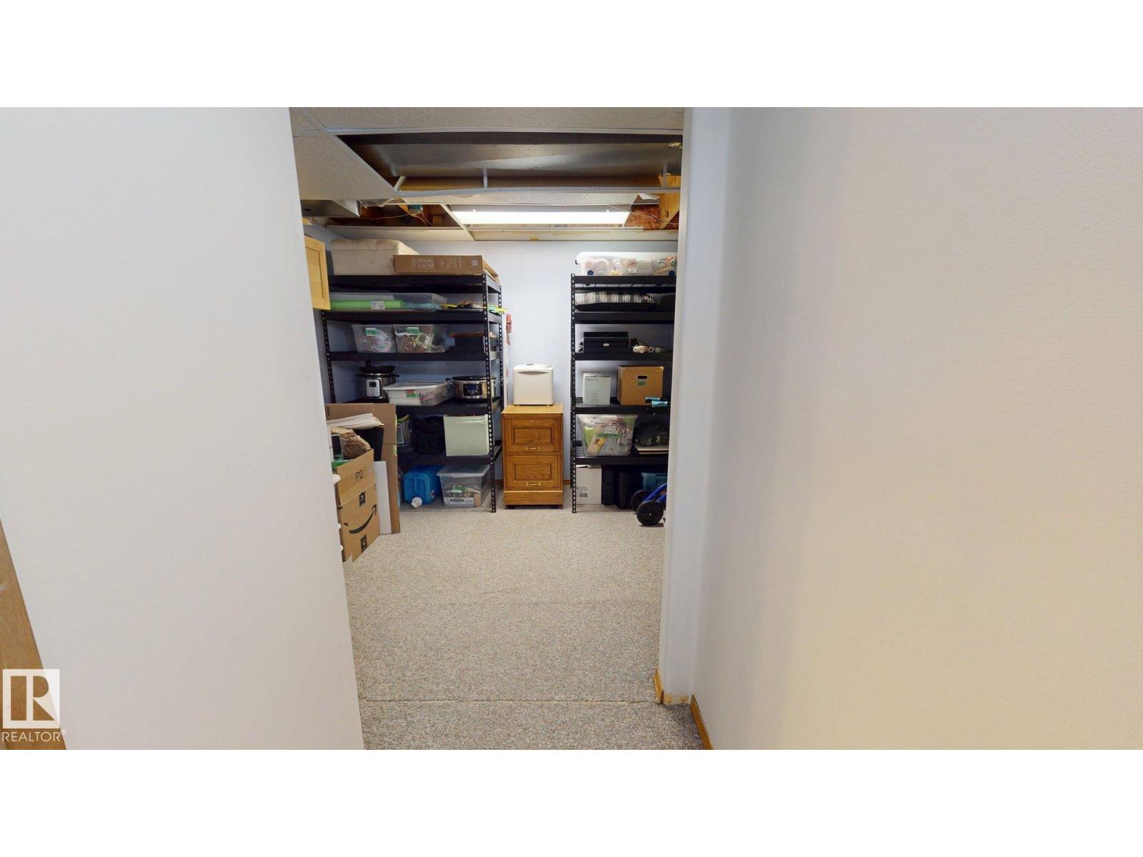 137 Greenwood DR - 21