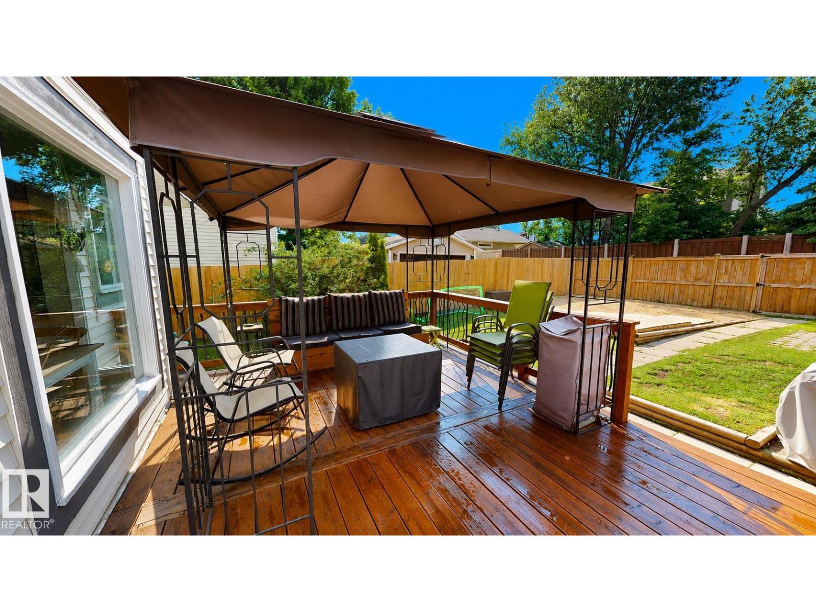 137 Greenwood DR - 22