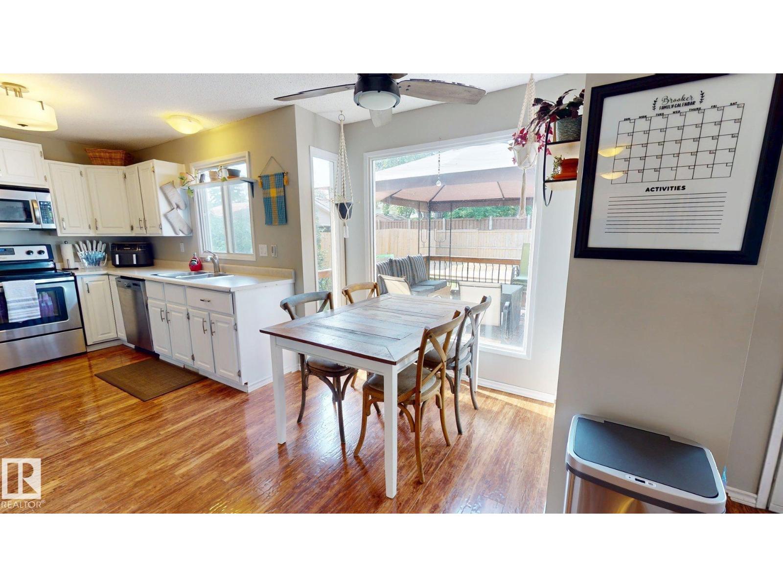 137 Greenwood DR - 9