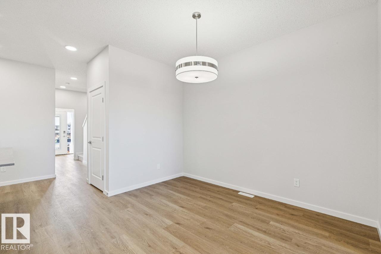 305 EDGEMONT DR NW - 10
