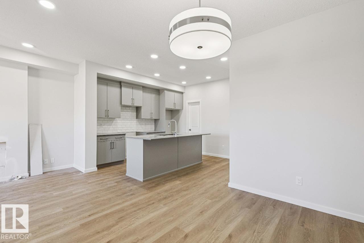 305 EDGEMONT DR NW - 11