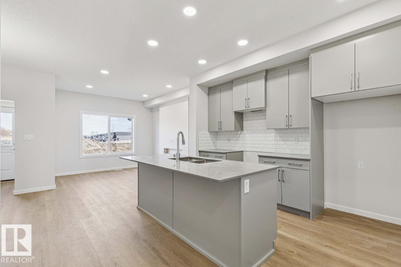 305 EDGEMONT DR NW - 6