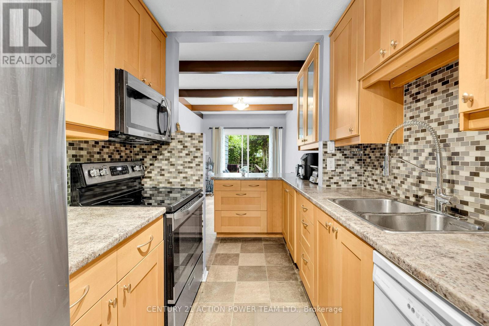 3 Bed, 2 Bath House for Sale in Ottawa – 1299 MEADOWLANDS DRIVE E, Ottawa – MLS# X13513898 - Image 14