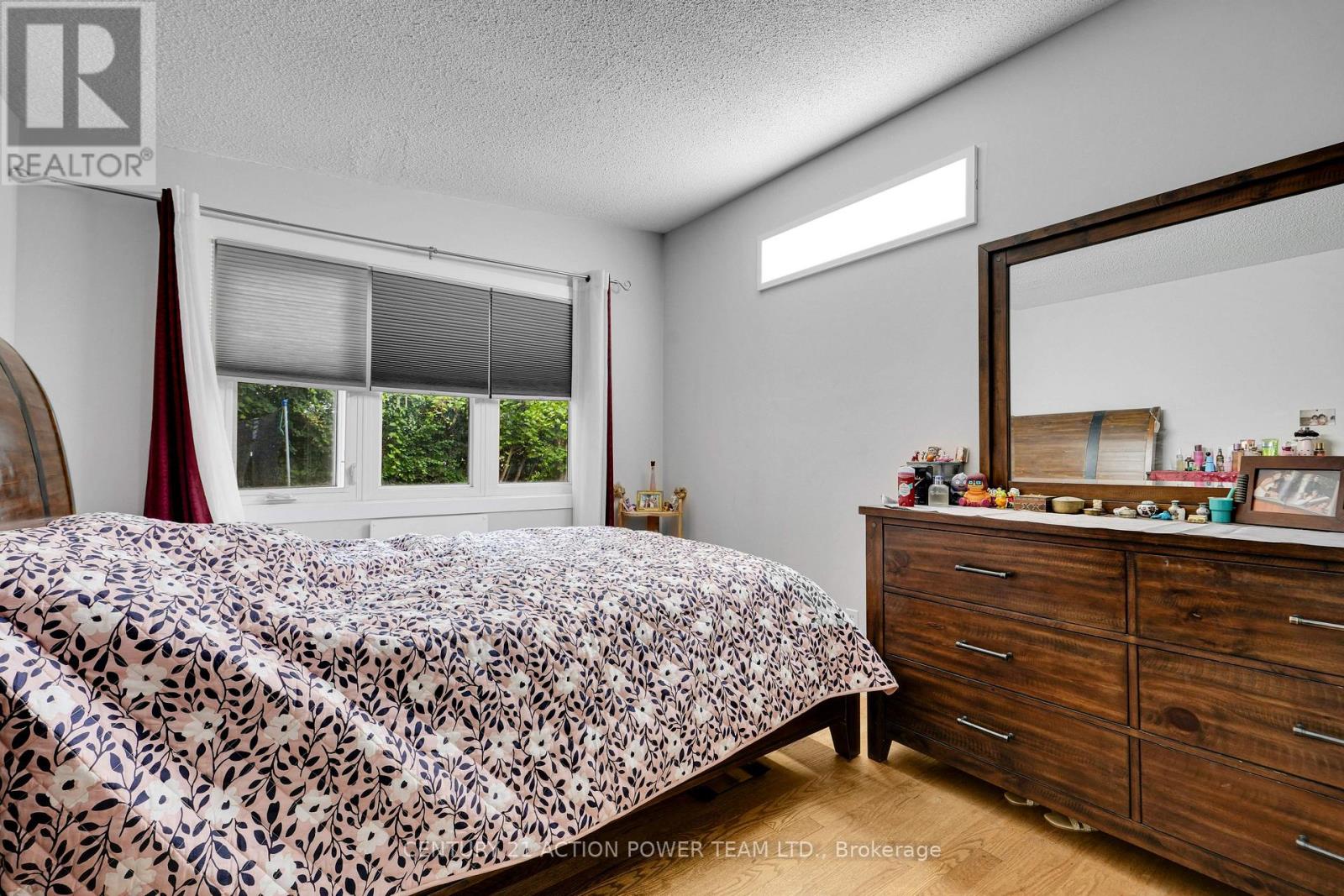1299 MEADOWLANDS DRIVE E - 27