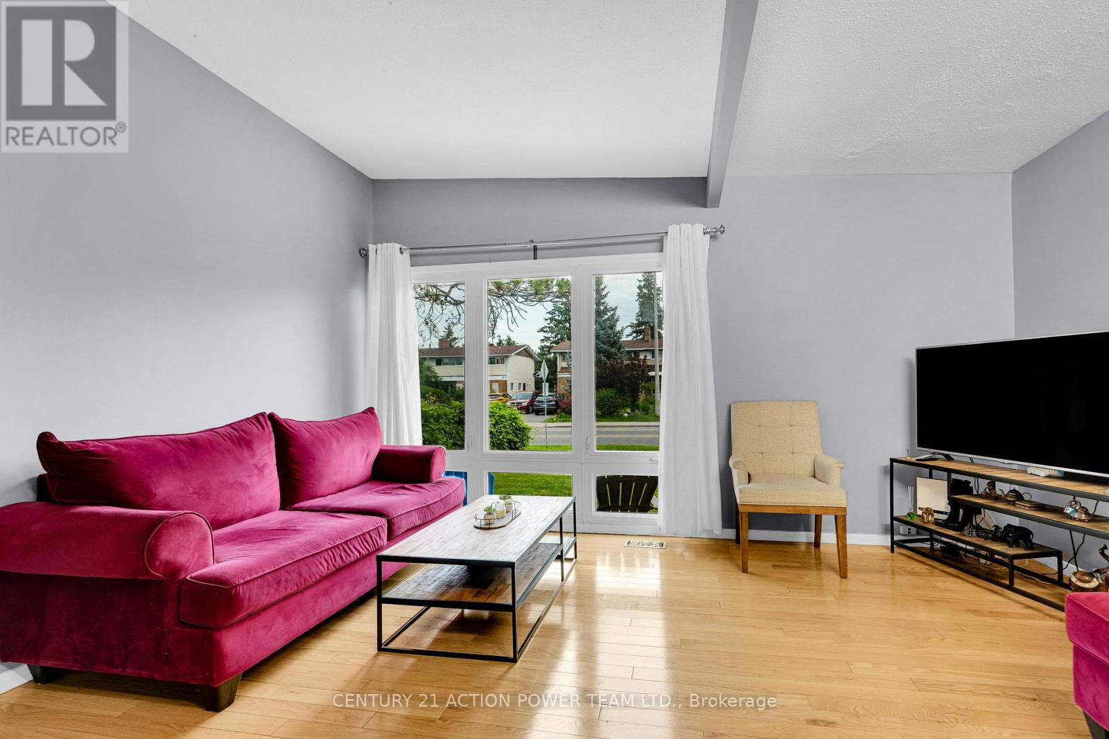 3 Bed, 2 Bath House for Sale in Ottawa – 1299 MEADOWLANDS DRIVE E, Ottawa – MLS# X13513898 - Image 7