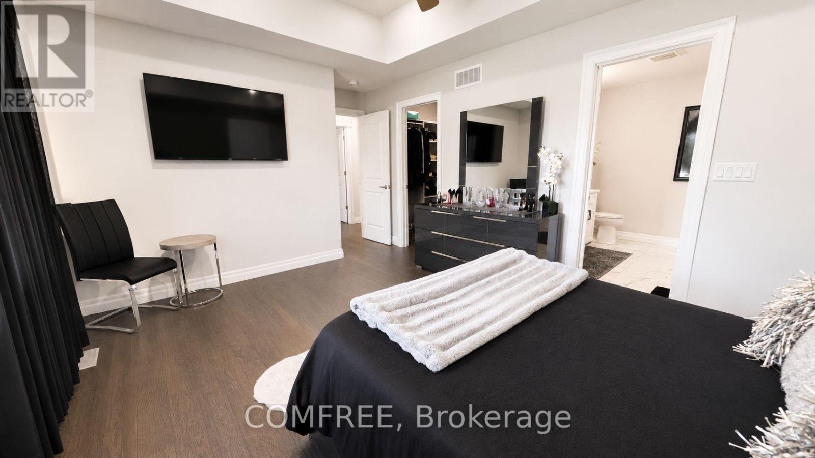 47 BELLEVIEW DRIVE - 11