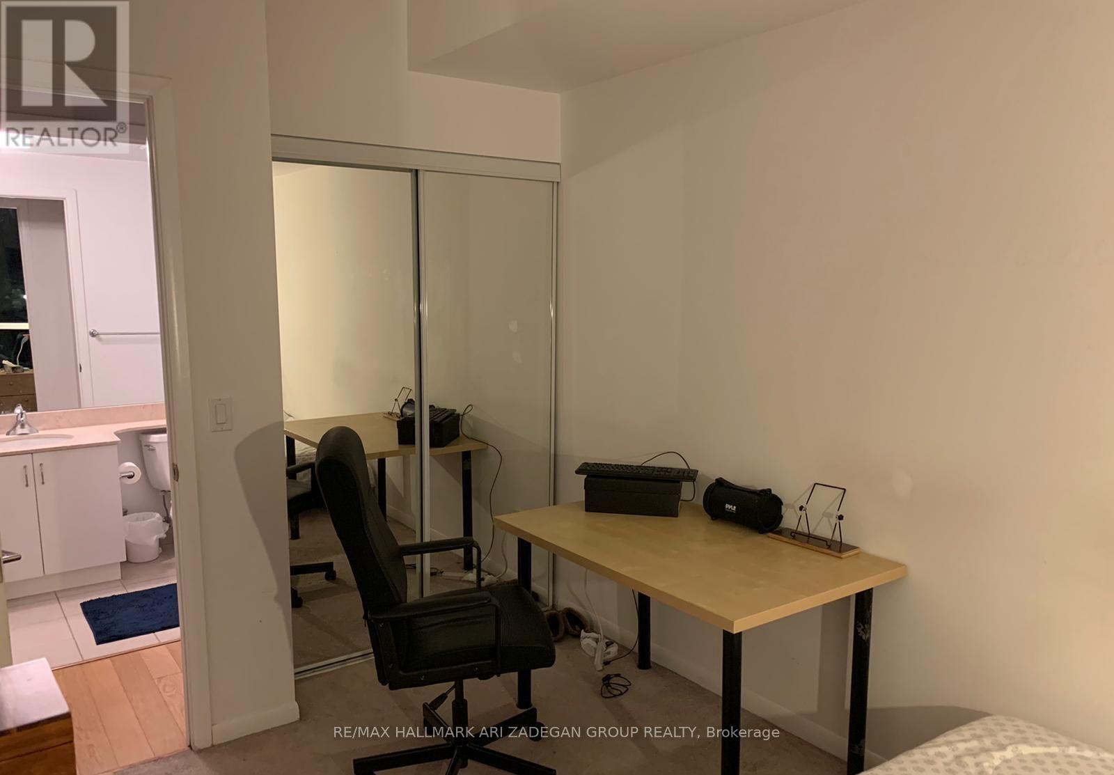 #3301 215 FORT YORK BOULEVARD - Image 17
