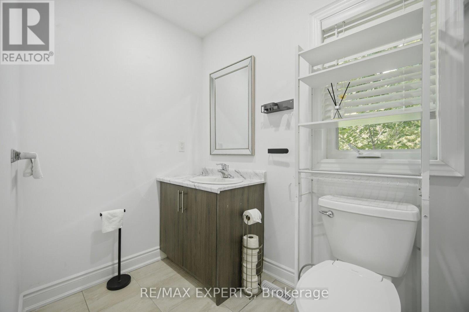 3211 COVE AVENUE - 20