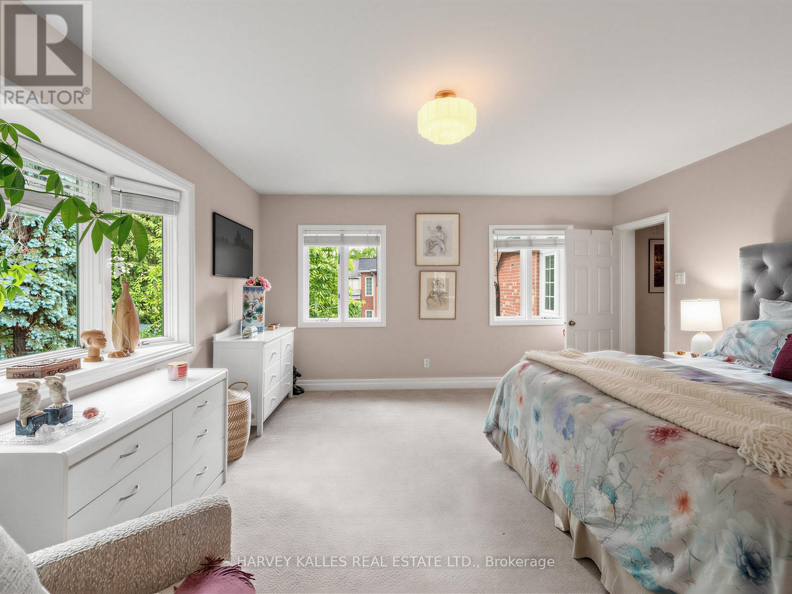 287 ST. LEONARD'S AVENUE - 28
