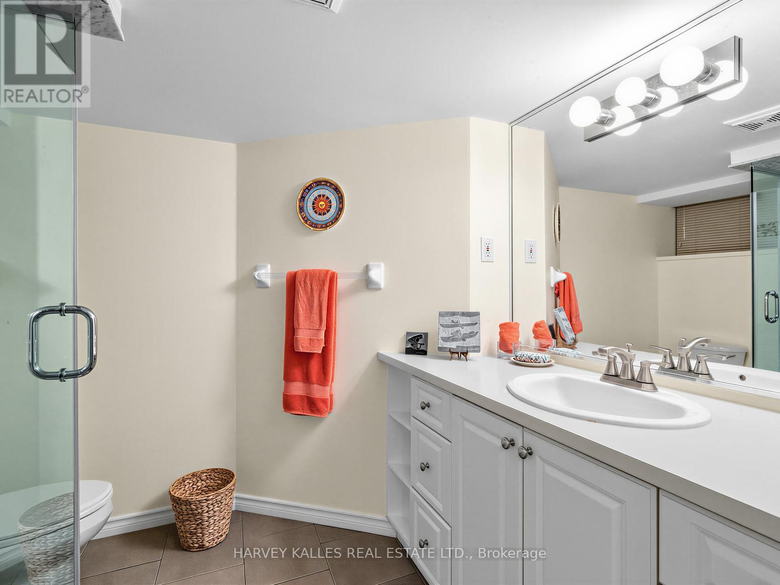 287 ST. LEONARD'S AVENUE - 37