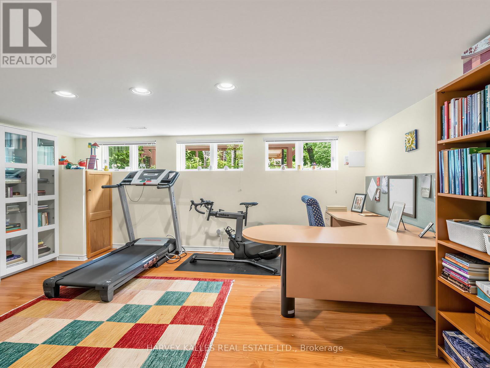 287 ST. LEONARD'S AVENUE - 38