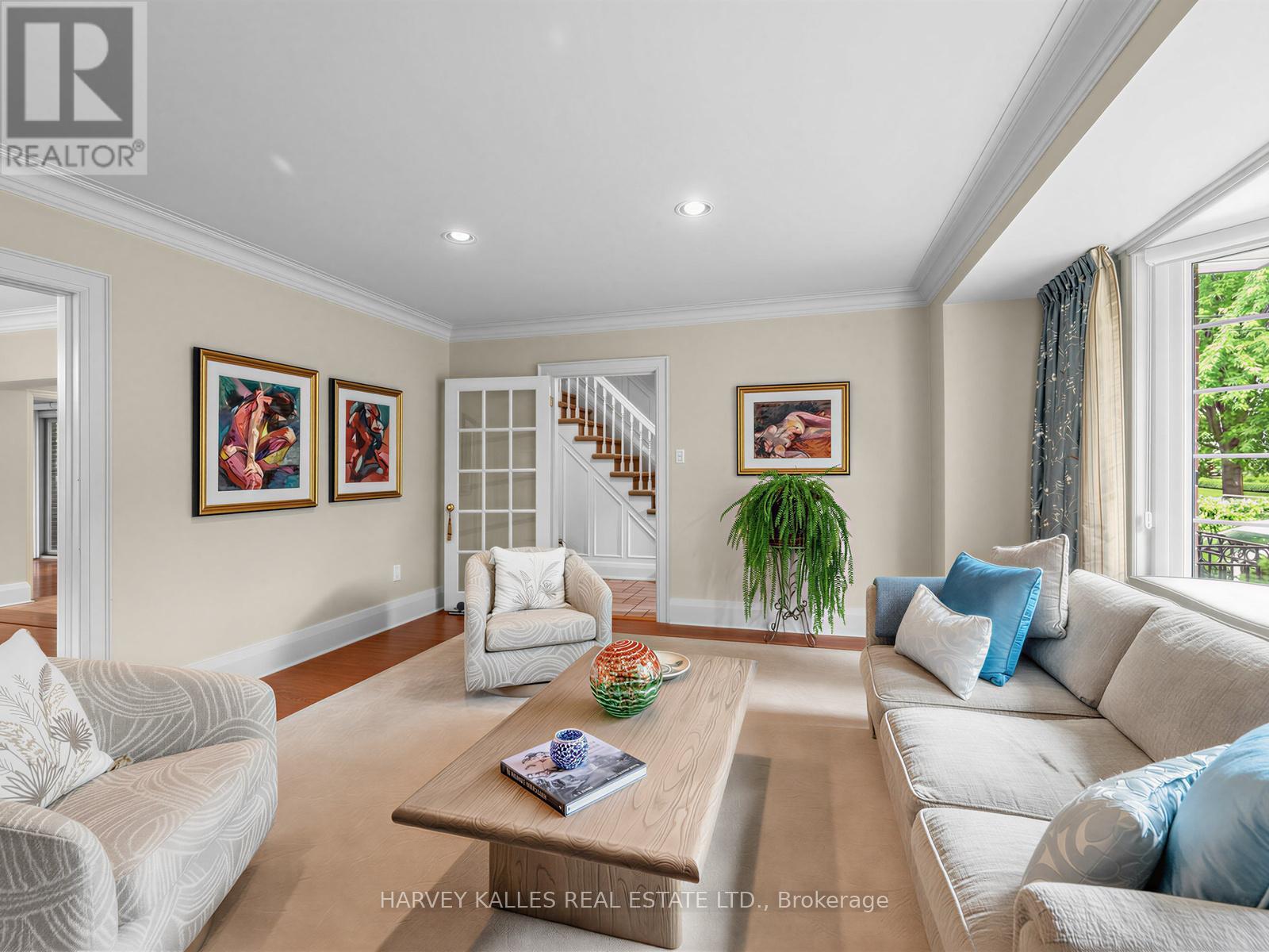 287 ST. LEONARD'S AVENUE - 8