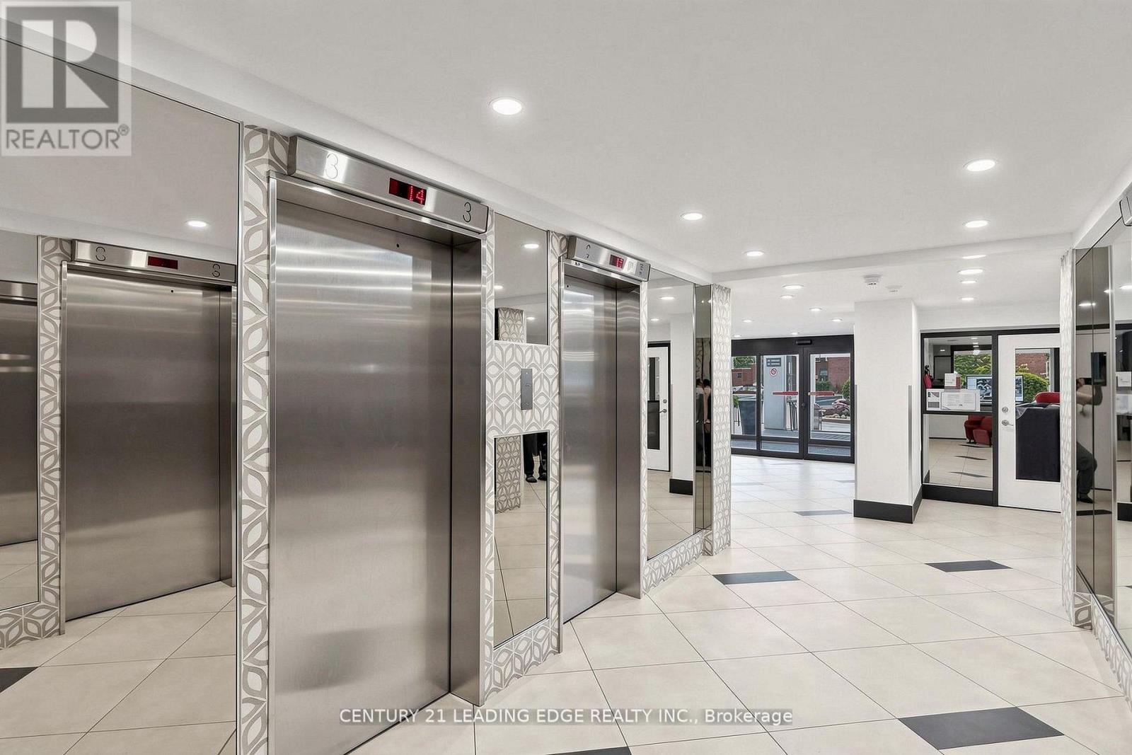 #304 5 VICORA LINKWAY - 11