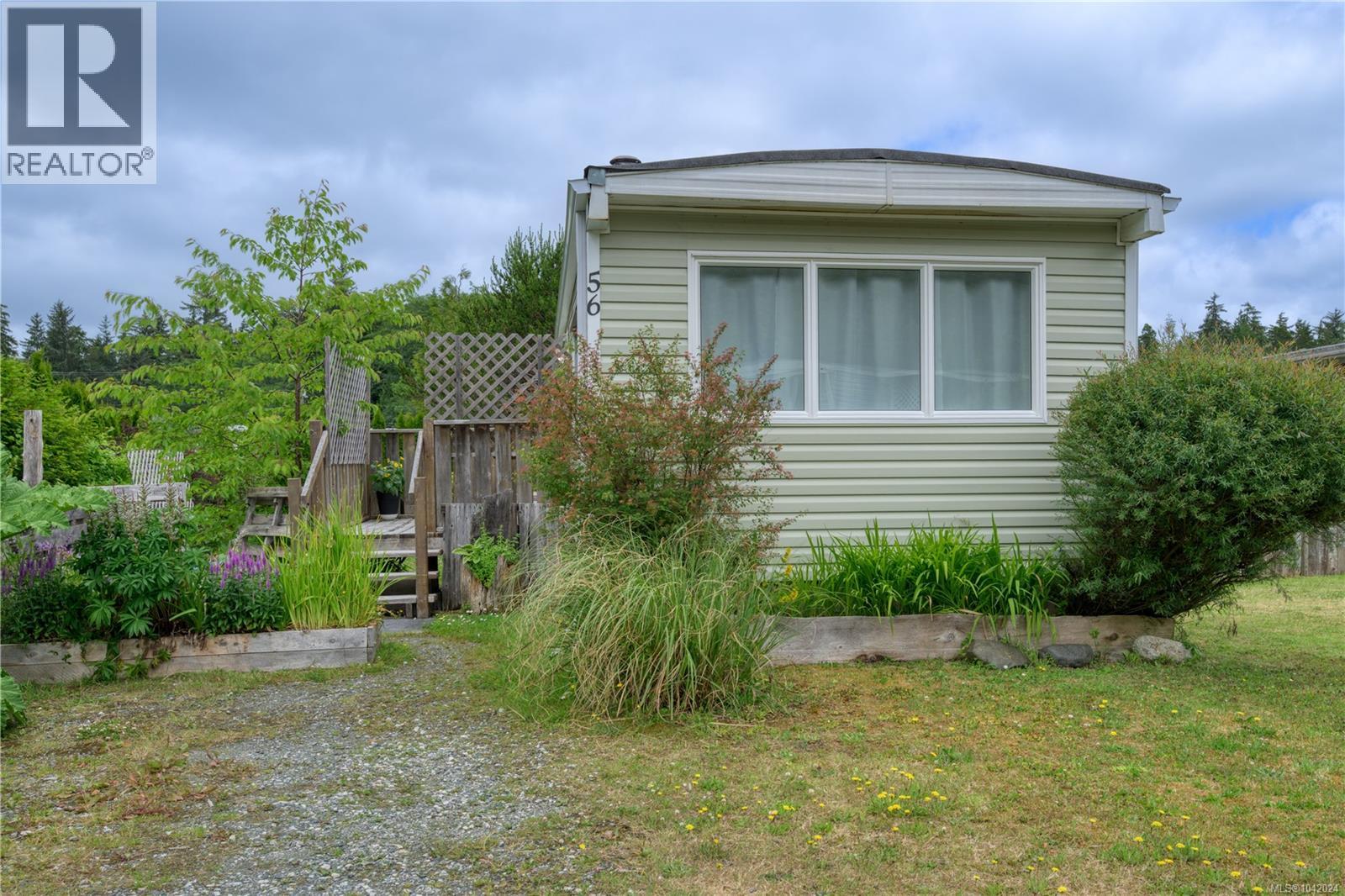 #56 5250 Beaver Harbour Rd - 1