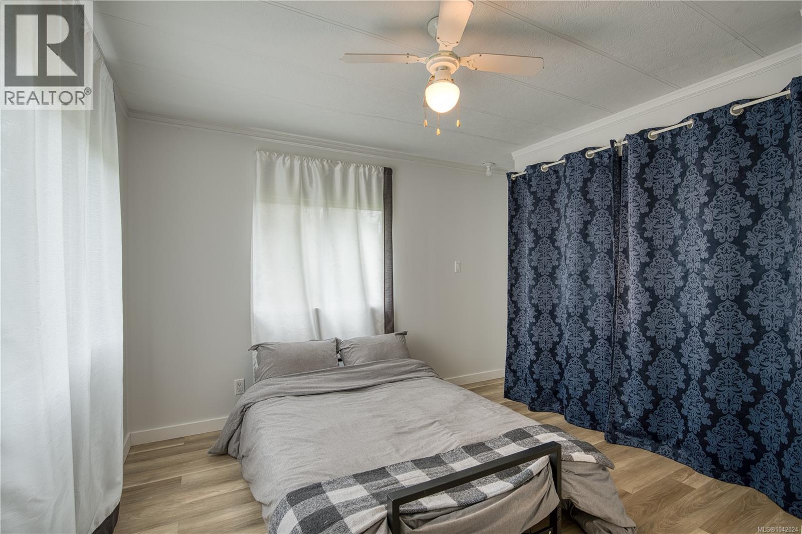#56 5250 Beaver Harbour Rd - 17