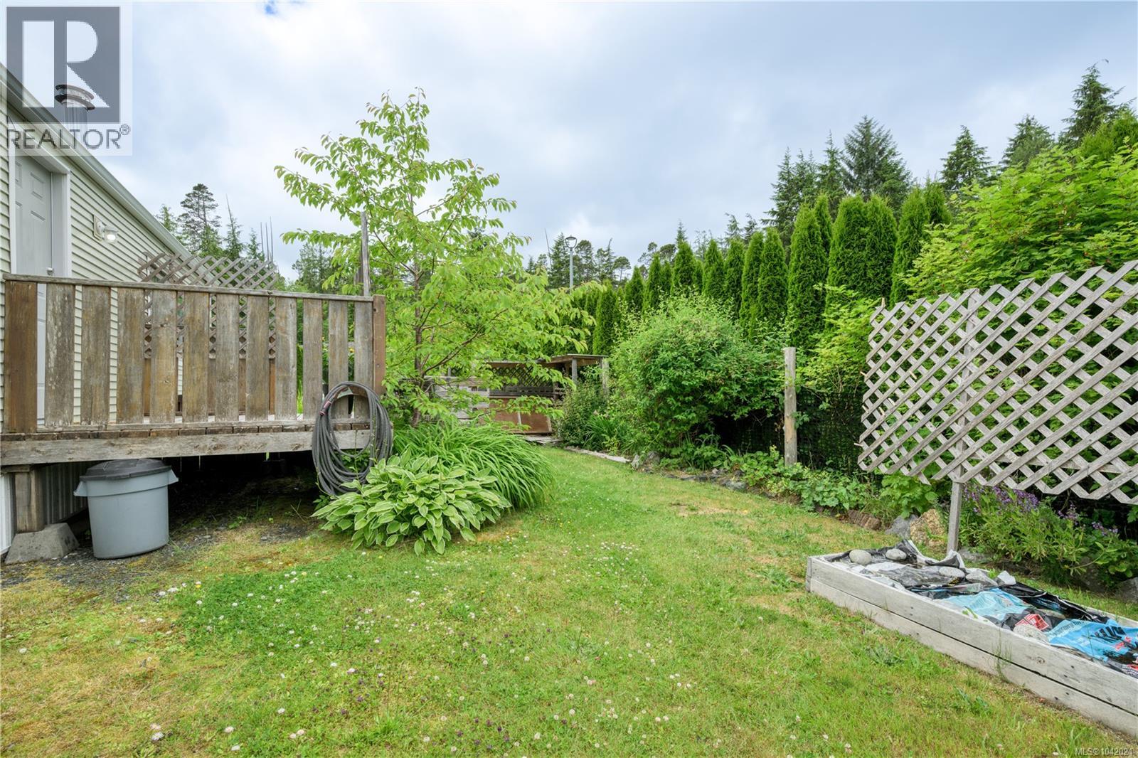 #56 5250 Beaver Harbour Rd - 20