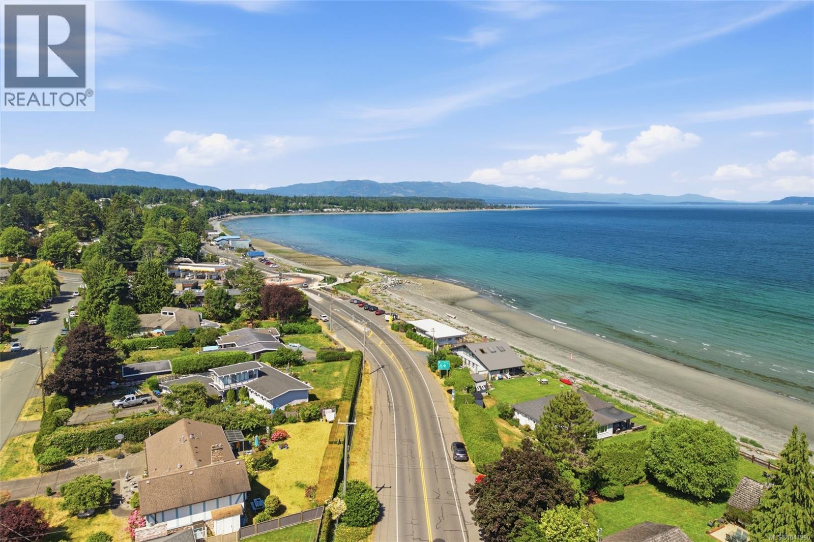 2534 Island Hwy W - 52