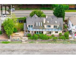 2995 Island Hwy W, Qualicum Beach, BC V9K2H2 Photo 22