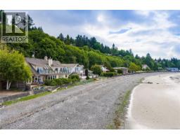 2995 Island Hwy W, Qualicum Beach, BC V9K2H2 Photo 44