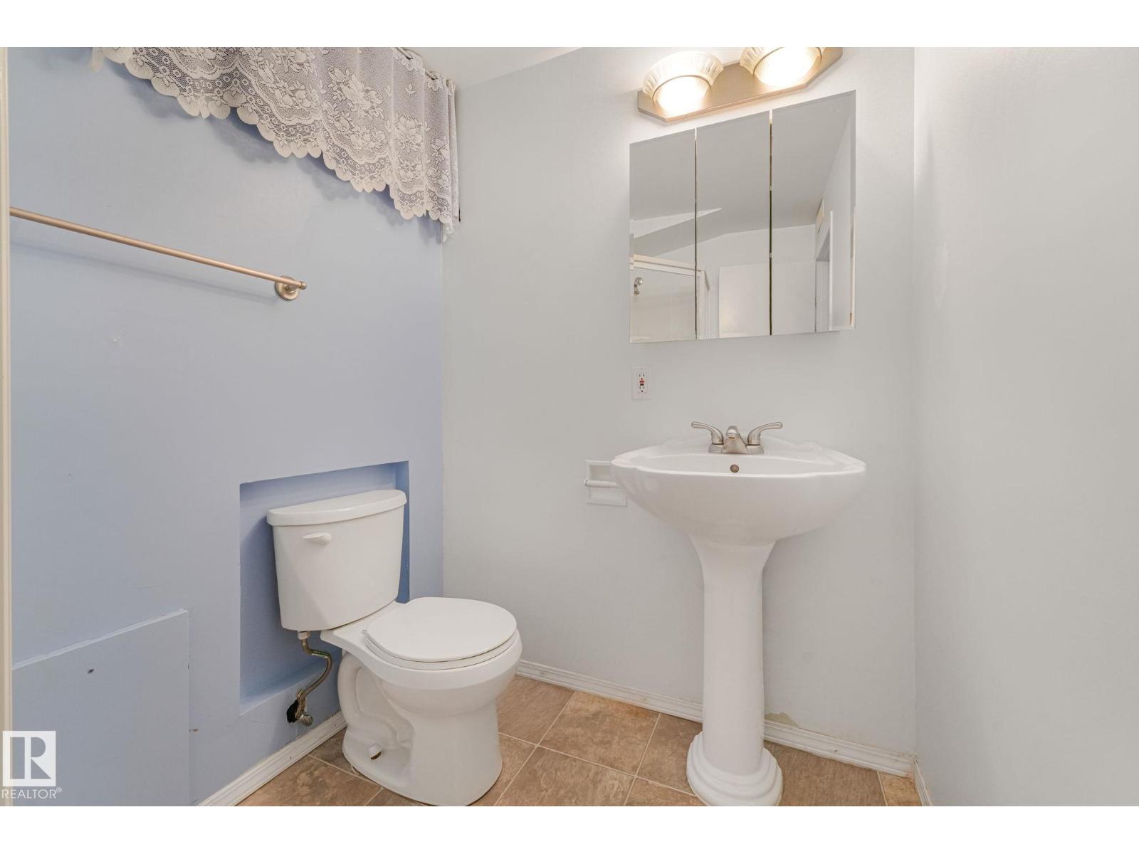 13320 79 AV NW — photo 54