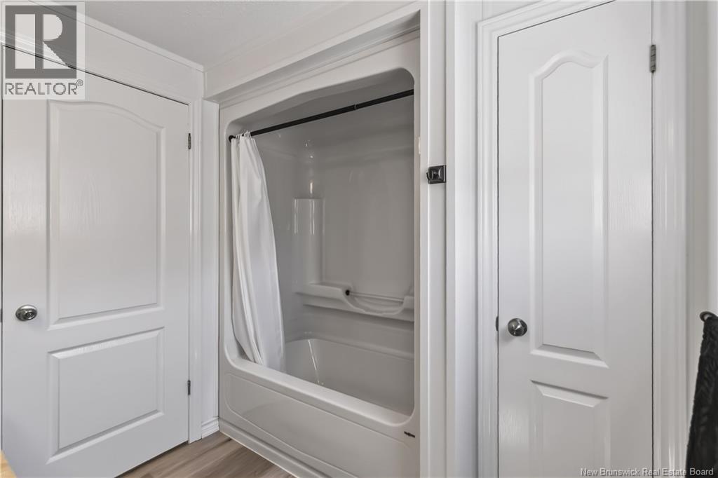 146 Ste-Croix Street - 30