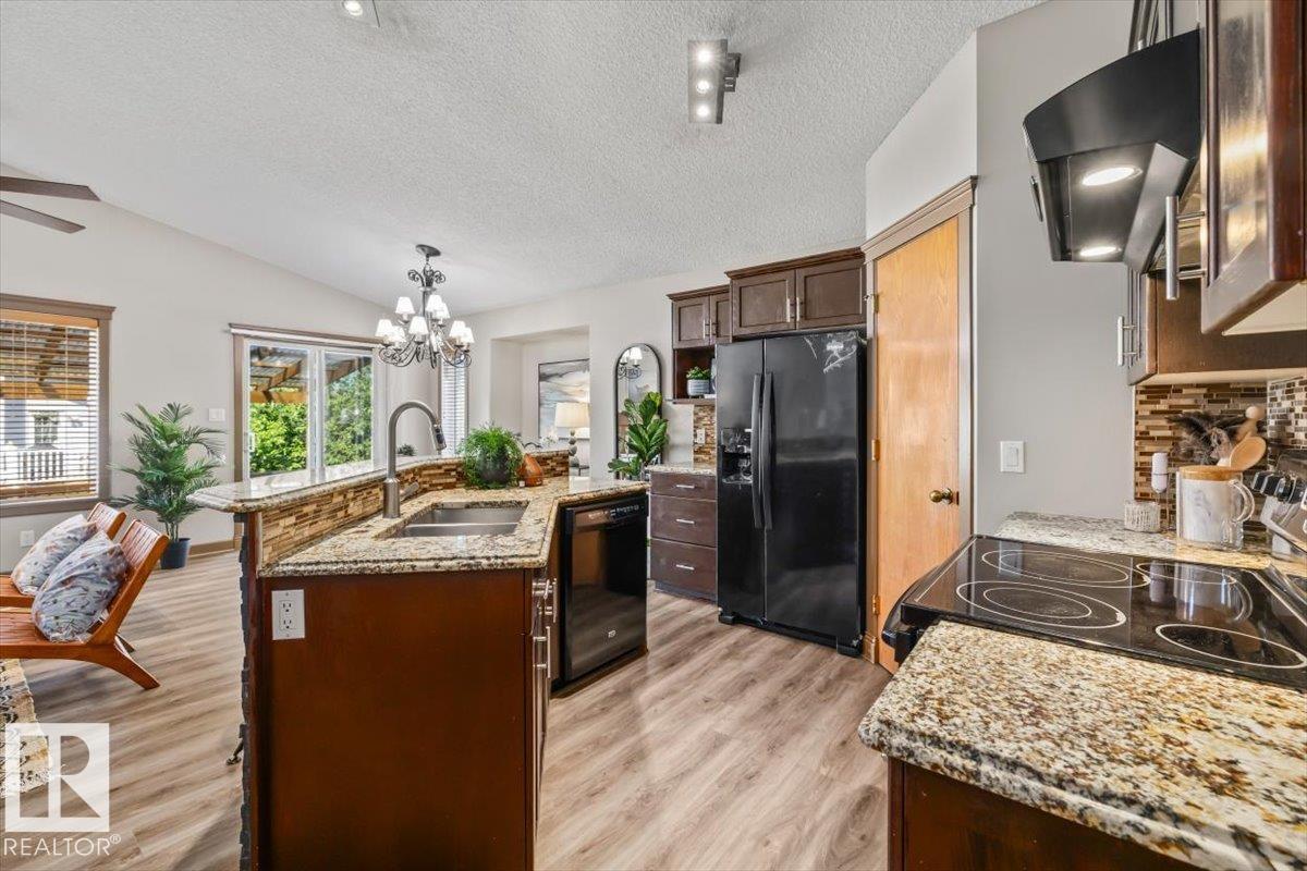 40 DAULTON CR — photo 8
