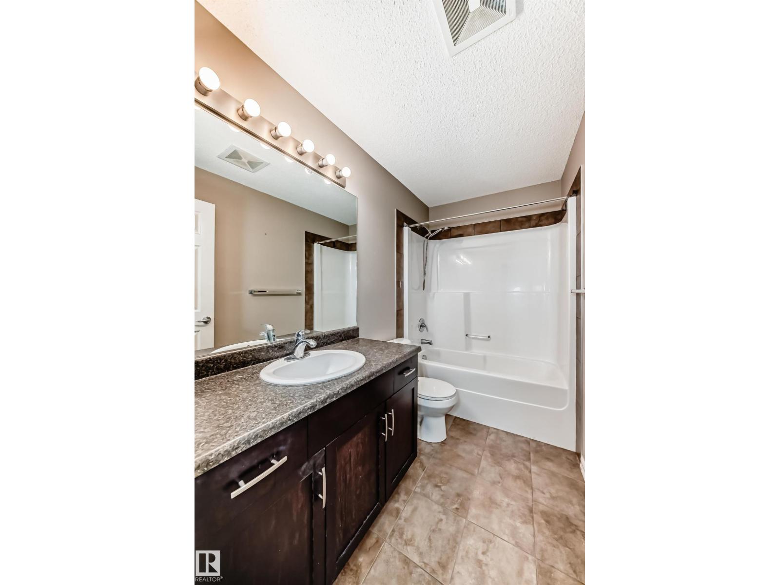 #208 2204 44 Ave NW - 37