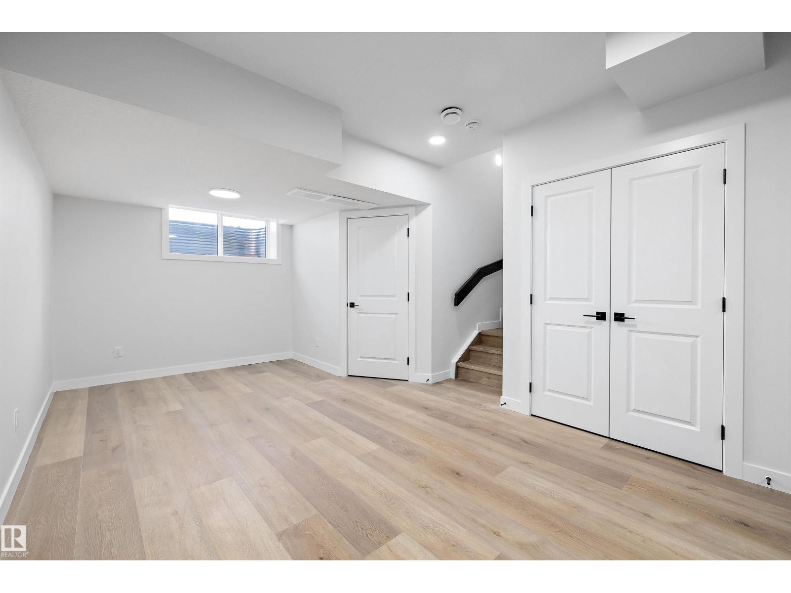 954 Elderberry LD NW - 27