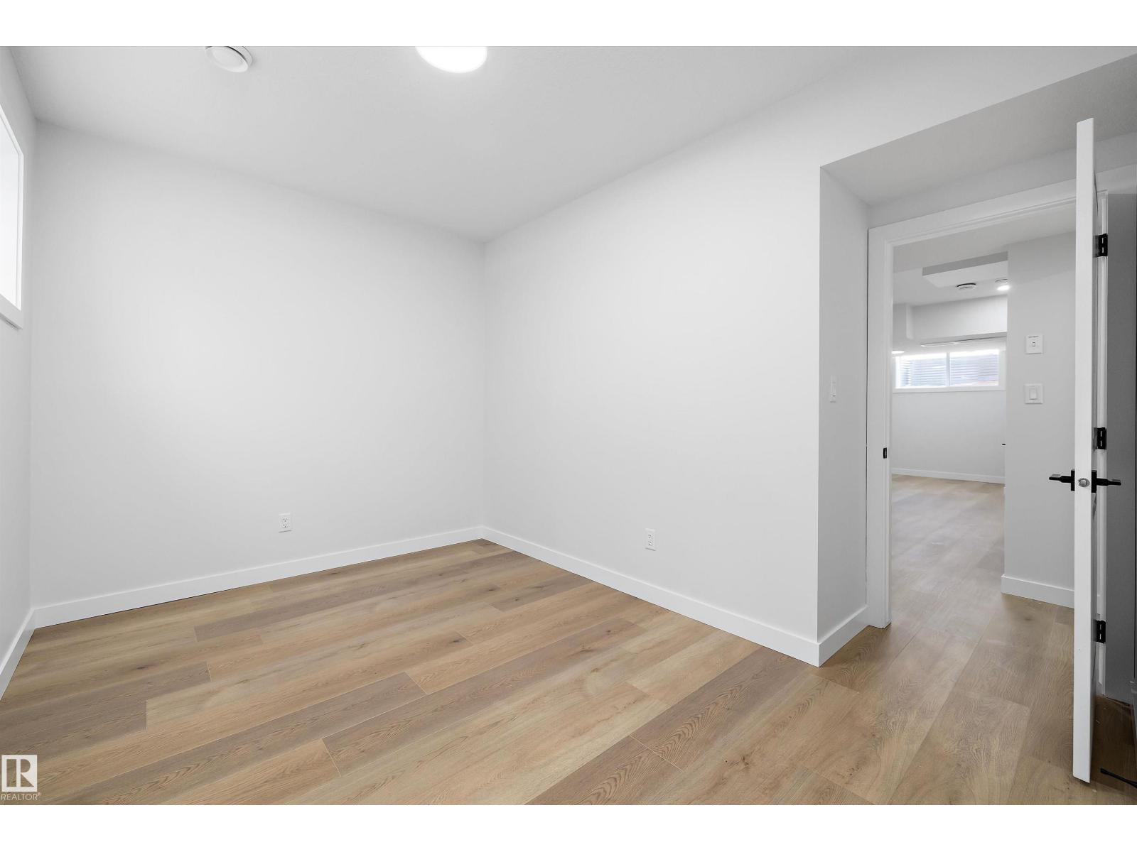 954 Elderberry LD NW - 34