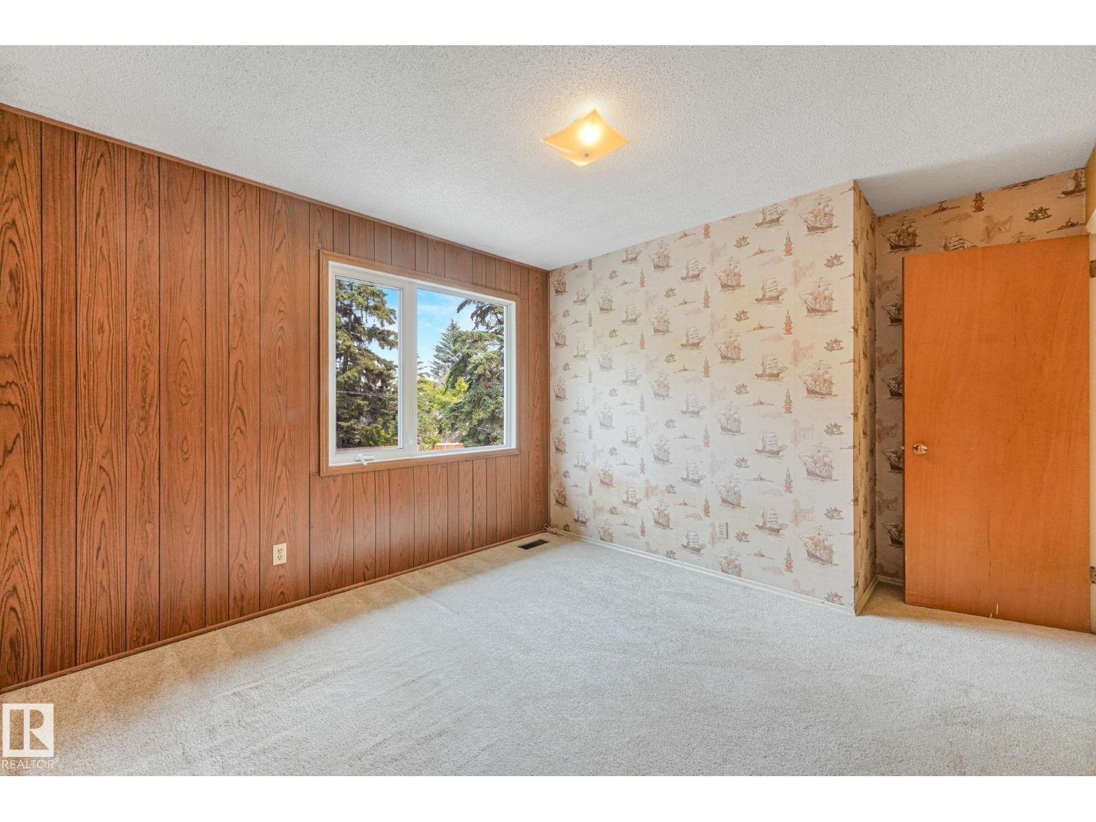 13320 79 AV NW - 40