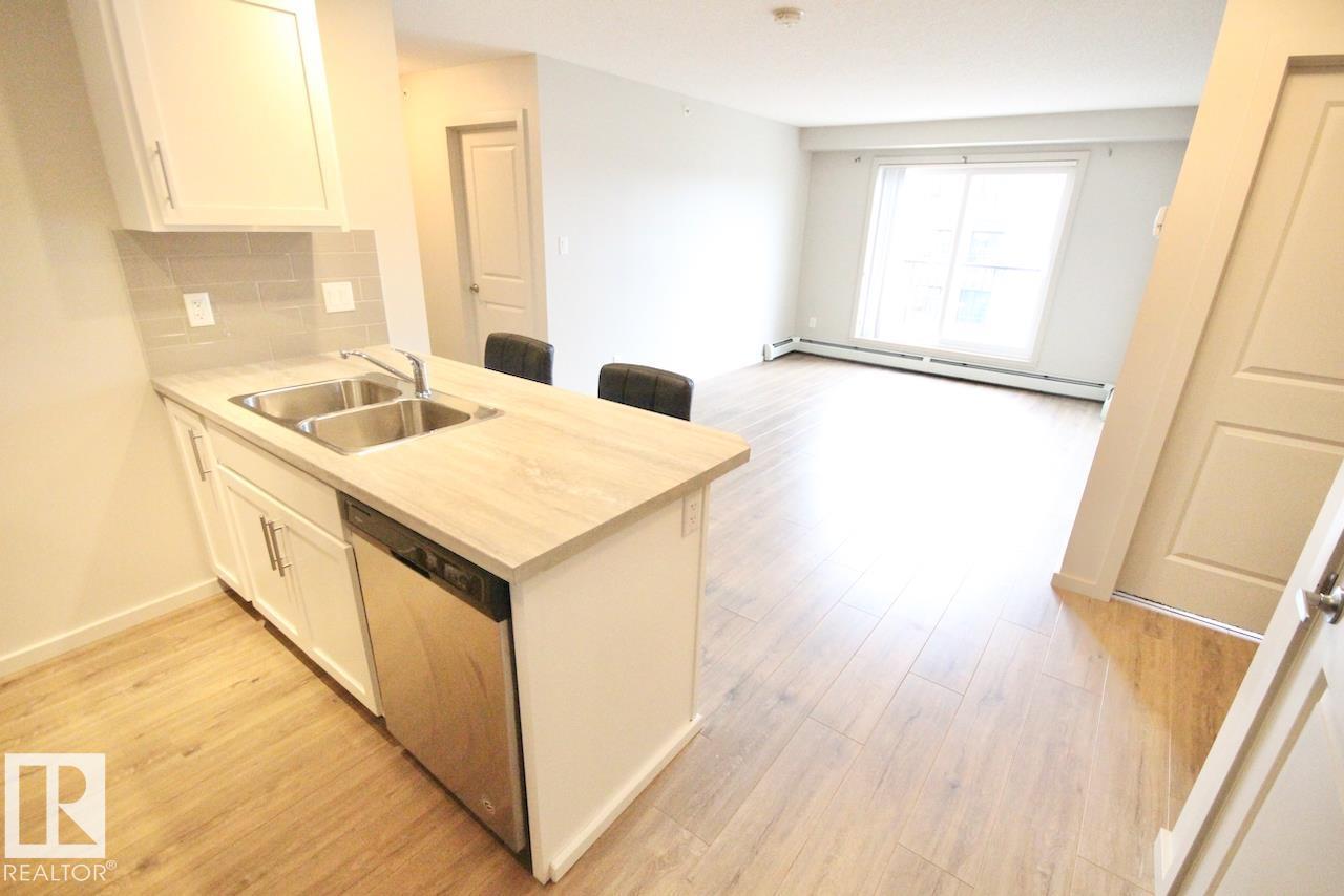 #417 5404 7 AV SW - 16