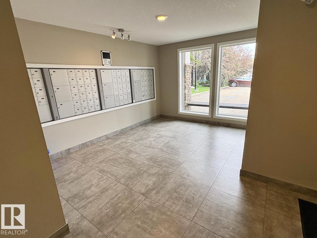 #417 5404 7 AV SW - 3