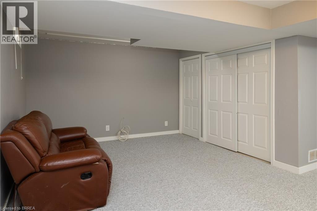 7 GRAYSTONE Court - 16